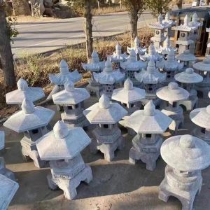 Garden Marble Japanese Outdoor Stone Lantern Pagoda Natural Surface