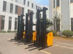 1.5 Ton Deep Reach Truck Three Section 2585mm Free lifting height