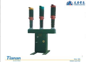 China Outdoor HV Porcelain Stanchion Type Vacuum Circuit Breaker Filled With SF6 factory
