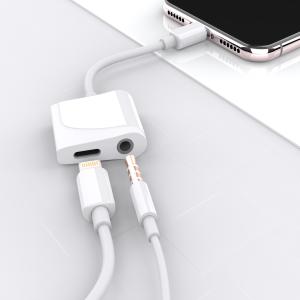 China Apple Lightning To 3.5 MM Headphone Jack Adapter Splitter Dongle 0.16FT/5CM factory