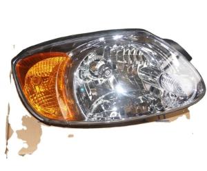 China 92101-25510 Hyundai Accent Headlight Car Headlamp Korean Car Parts factory