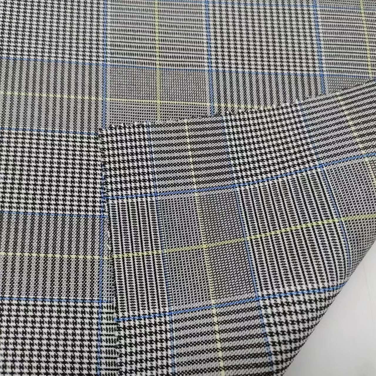 Moisture Wicking Ripstop Bengaline Fabric 75% Rayon 10.5% Nylon 11.5% Polyester 3% Spandex
