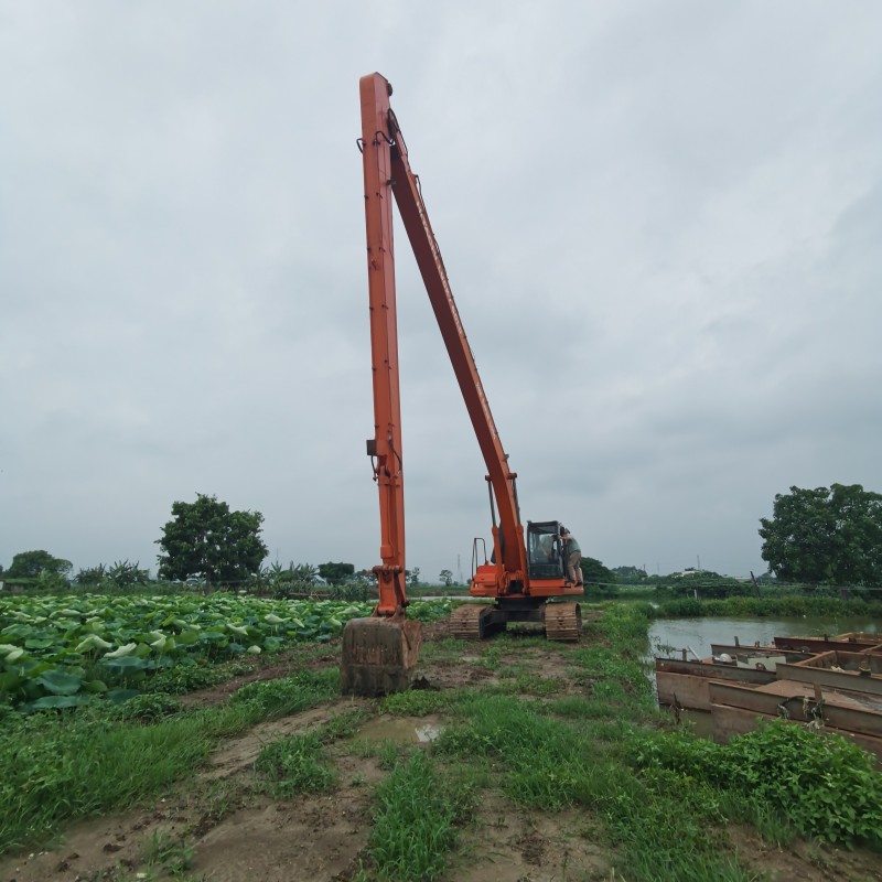 Low Price 25m Long Reach Arm Boom for Volvo EC170 EC200 EC210 EC220 EC240 EC250 EC300 Excavator Part
