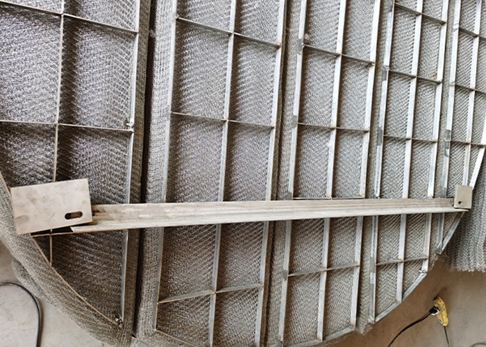 SS304 Knitted Mesh Demista Pad Length 1100mm Width 450mm