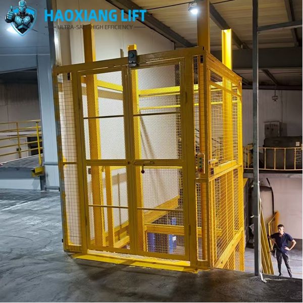 China Vertical Hydraulic Freight Elevator - 6M Lift & 1Tons Capacity - Easy Control Fixed Platform factory