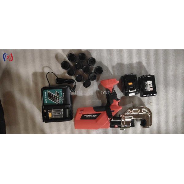 Battery Powered Hydraulic Crimping Pliers 60KN - 250KN Hydraulic Terminal Crimper