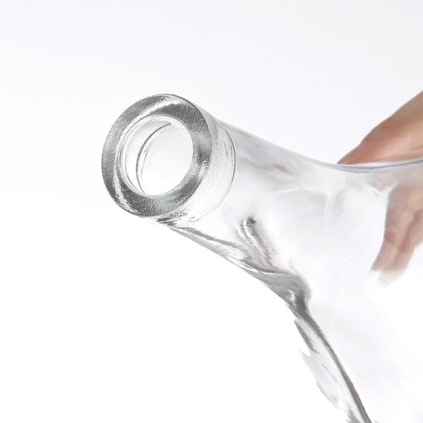 Whiskey Bottle Cork 500ml 750ml 1000ml Made of Super Flint Glass for Customizati