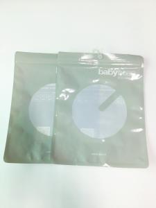 China Children 'S Clothing Gray Laminated Polypropylene Bags And Hangers / Transparent Windows factory