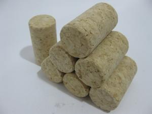 China 24*44MM Wine Cork Stopper &amp; Champagne Cork with Fine Grain Agglomerated Cork Material factory