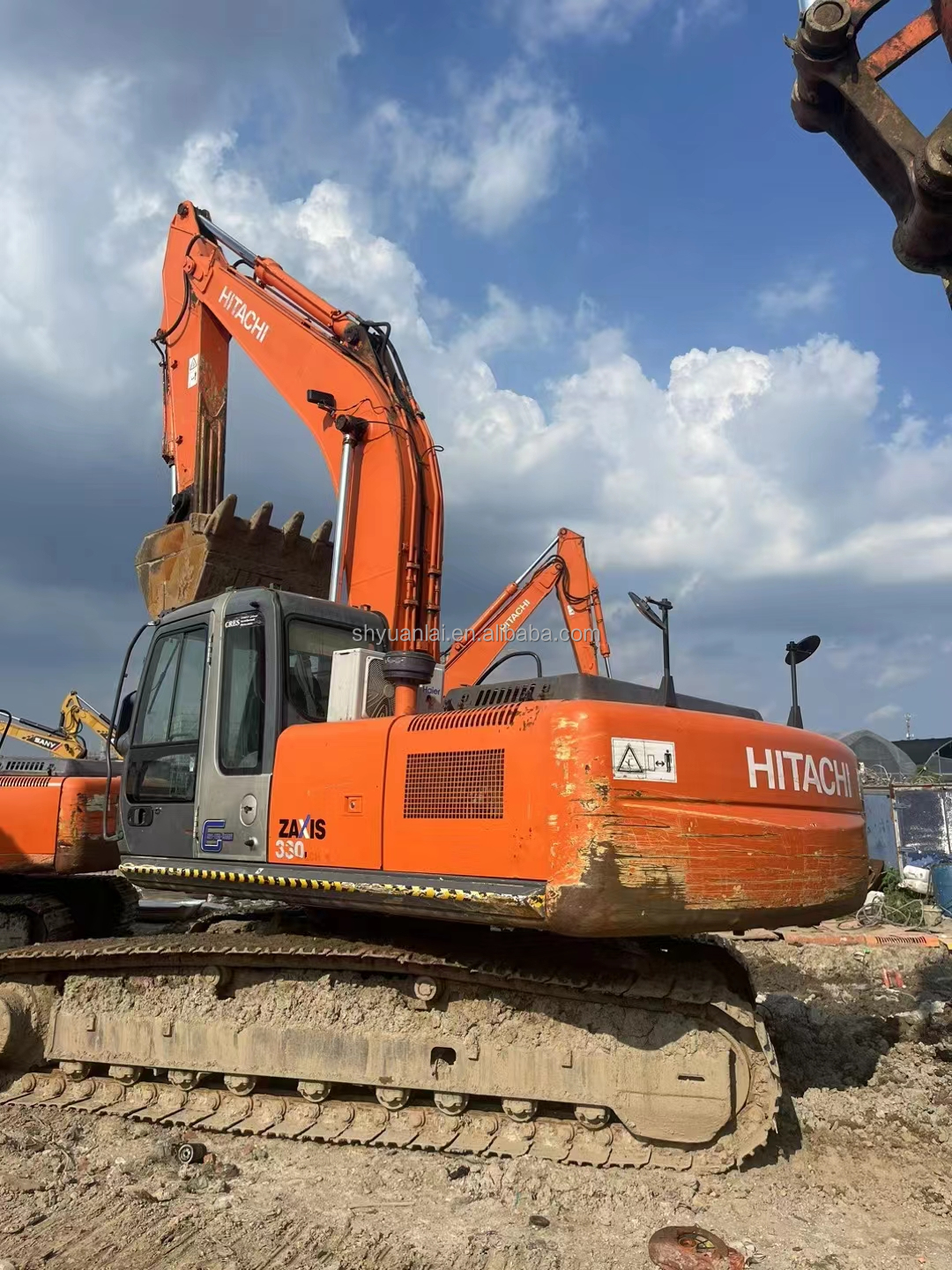 Construction ZX260 Excavator With Original Hydraulic Pump And 26000KG Machine Weight