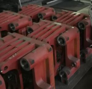 China Custom Made Plastic Injection Molding Machine PP PE PS ABS Materials Eco Friendly factory