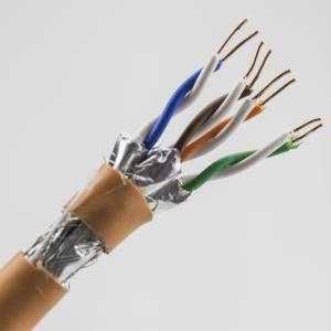 China PVC Unshielded Copper Clad Aluminum Cat6 Cable 23AWG Fluke Test factory