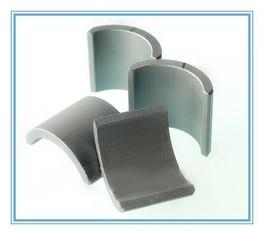 China Hard Wiper Ferrite Motor Magnets Tile Shape Strontium Anisotropic factory