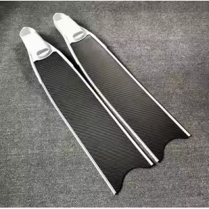 Portable Flexible Carbon Fiber Freediving Fins Lightweight Long Fins For