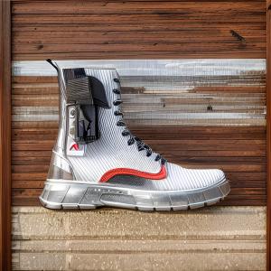 China Breathable Movement Natural Rubber Footwear EVA PU midsole factory
