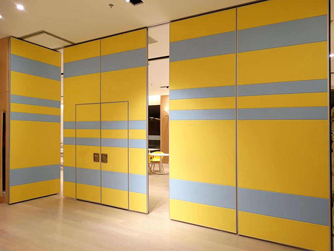 ODM 6063 Aluminum Alloy Operable Partition Wall Fabric Hard Cushion