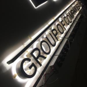 China Outdoor Alphabet Led Letter Lights Signboard Halo Lit Sign Letters factory