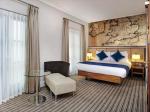 Kuala Lumpur star hotel inner decoration furniture and fixture by Laminate wood