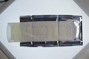 China OEM Comfort Softness Woman Sanitary Napkins With Breathable Film factory