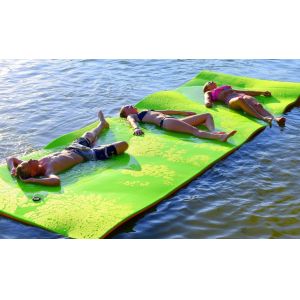 Custom Color Size Foam Floating Mat , Water Float Mat Multi Layers For Giant