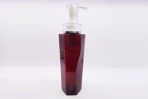 China Irregular Square 400ml Plastic Cosmetic Bottles With Lotion Pump factory