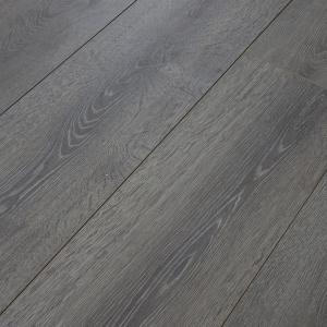 China 10mm 12mm MDF MHDF HDF Wooden Laminate Flooring With AC4 Wear Resistant Rate factory