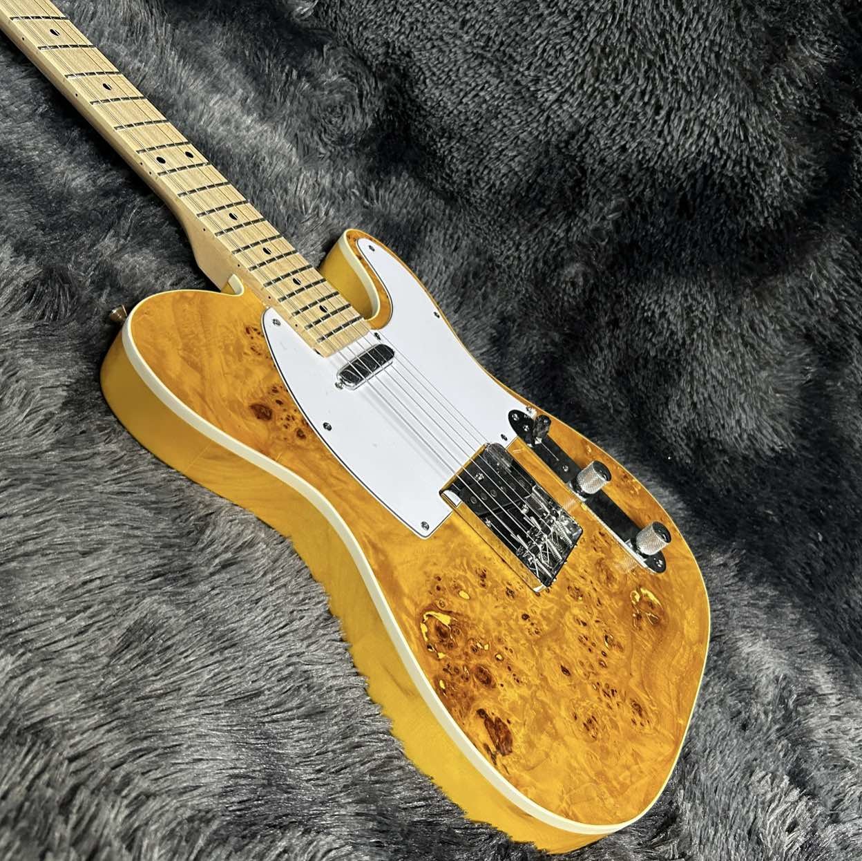 Tele Electric Guitar, Burl Maple Top, Yellow Color, Mahogany Body, Maple Fingerboard, Single Binding