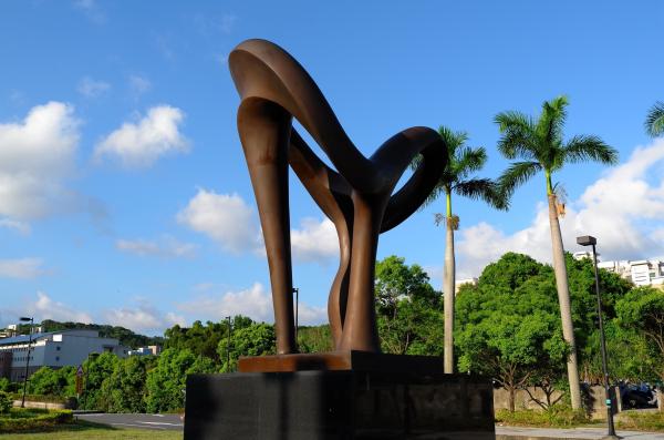 Color Painted Outdoor Bronze Sculpture , Abstract Modern Bronze Sculpture
