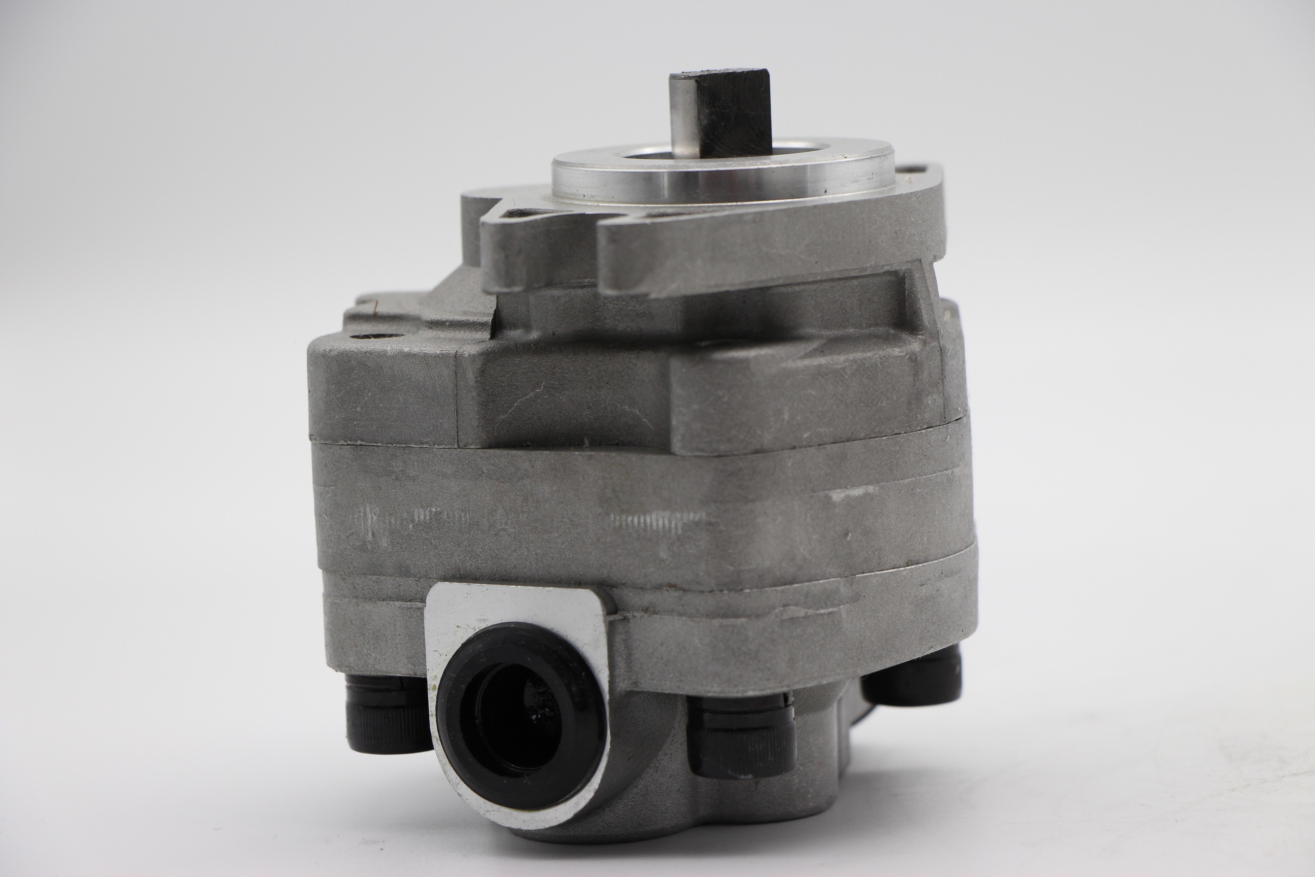 Hot sale good quality SPK10/10 gear pump pilot pump charge pump for CAT E200B excavator part