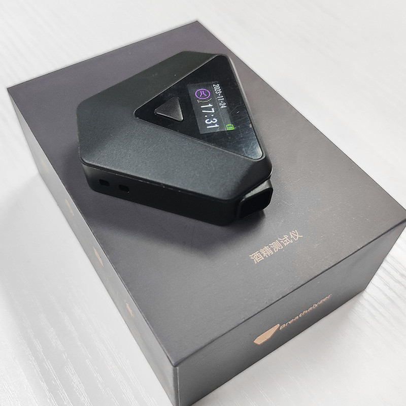 Carry-on Electrochemical Fuel Cell Breathalyzer Handheld Alcohol Detection Devices