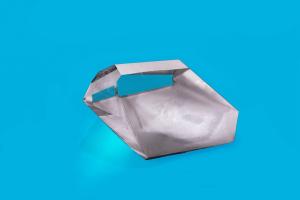 China Large effective nonlinear coefficient BiB3O6 high damage threshold to produce blue laser at 473nm factory