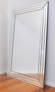 China Nice Decorative Bathroom Wall Mirrors , Contemporary Mirror Wall Decor For Living Room factory