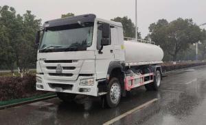 China HOWO Construction Water Tanker 4x2 4600mm 15 Cubic 15 Tons Capacity factory