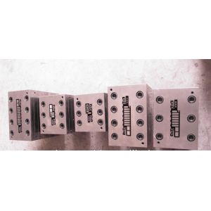 Full Automation Wood Plastic Composite Extrusion Line With Laminating Machine