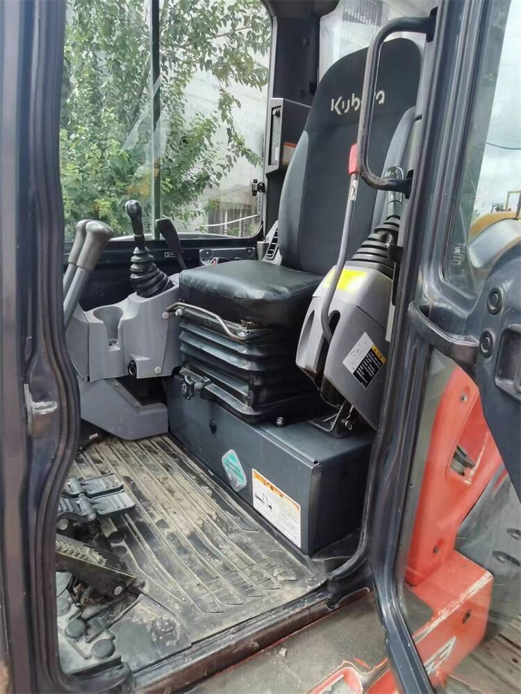 Second-hand Kubota KX163 Excavator with 0.22m3 Bucket Capacity in Shanghai Japan Made