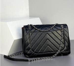 China Black PU Shoulder Bag 34cm 22cm One Shoulder Messenger Bag factory