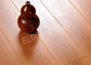 China Thickness 12mm HDF Laminate Wood Flooring AC4 E1 Density 840 EIR V Groove Crystal factory