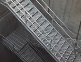 China Durable Anti Skid Safety Round Grating Anti Rust Pre Galvanized Steel Grating factory