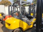 Used Japan Manufactured Komatsu-Fd30-17 Forklift Truck in Good Condition with