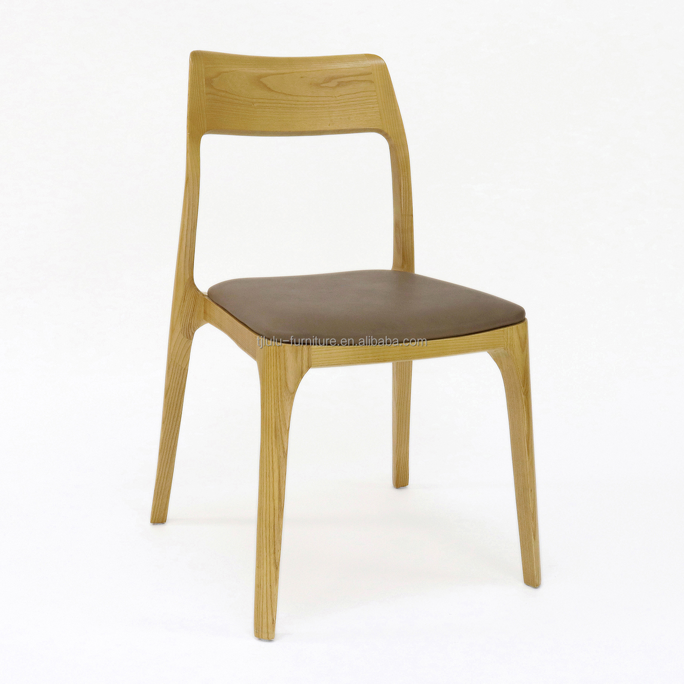 Leisure Facilities Dining Chair Vintage Wooden with Customized Fabric Upholstery and Nitrolacquer Finish