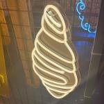 Croissant horn package neon sign wall lighting deco led neon flex tube