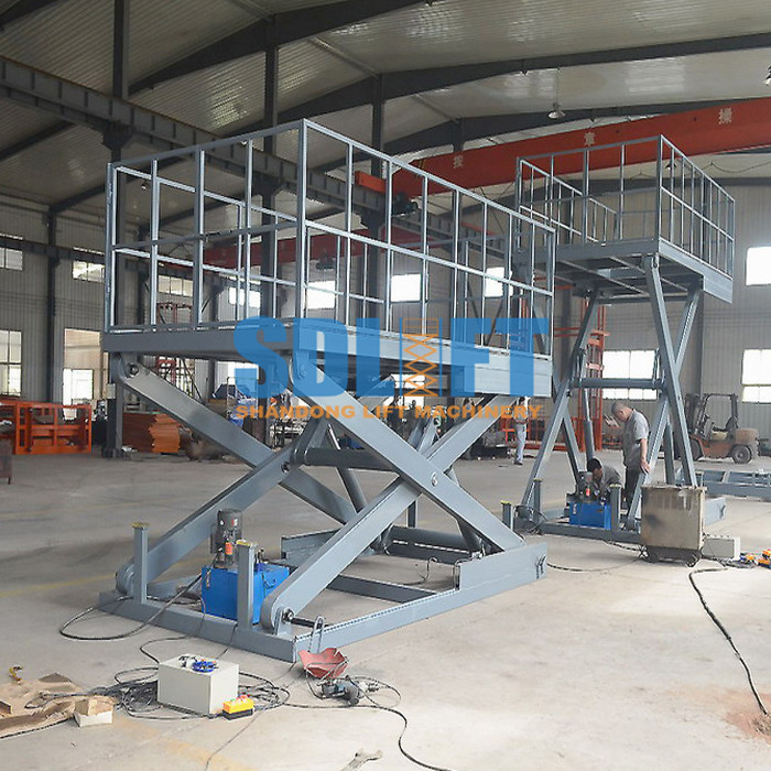 Easy Operation Vehicle Scissor Lift Car Lifts For Home Garage Multi Color