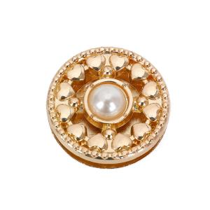 China The Little Heart Shape Embossed With Pearl Handbag Lock Handbag Hardware Accessories factory