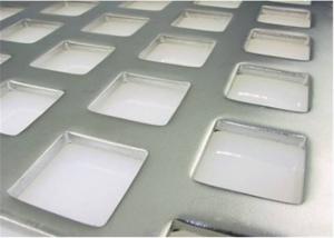 China Square Hole 6mm Thick Small Hole Mesh Sheet Galvanized Steel For Fence factory