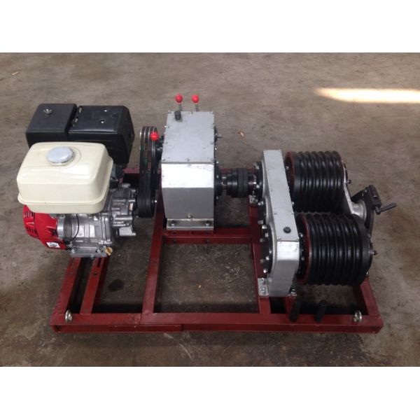 5T Cable Drum Gasoline Engine Powered Winch For Pulling / Lifting During Tower Erection