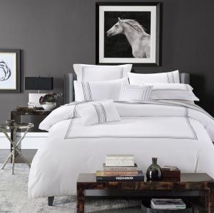 China 128x68 Fabric Density Embroidery White Comforter Sets Duvet Cover for Hotel Bedding factory