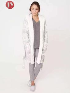 China Lounge Soft Bathrobe Pajamas For Ladies Plush Knee - Length Printing Girls Nightgowns factory