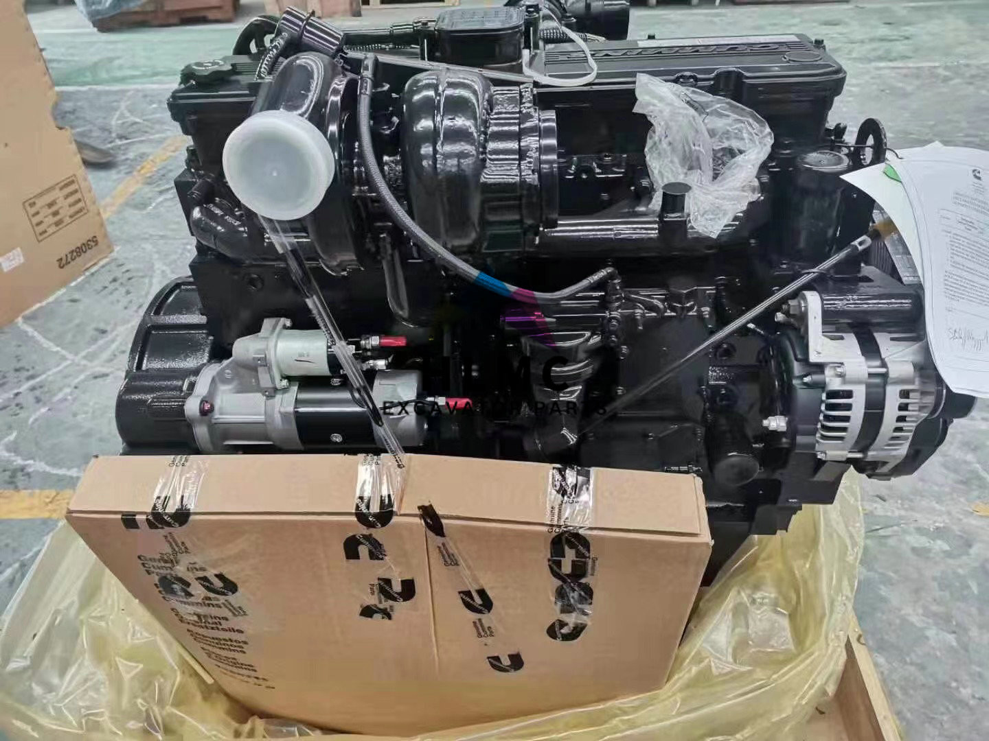 QSC8.3 6D114-3 Excavator Engine Parts Complete Diesel Engine PC300-8 PC350-8 Komatsu