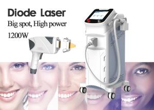 China Mobile Laser Hair Removal Machine For Women 12 Laser Bars 10.4 Inch Display factory