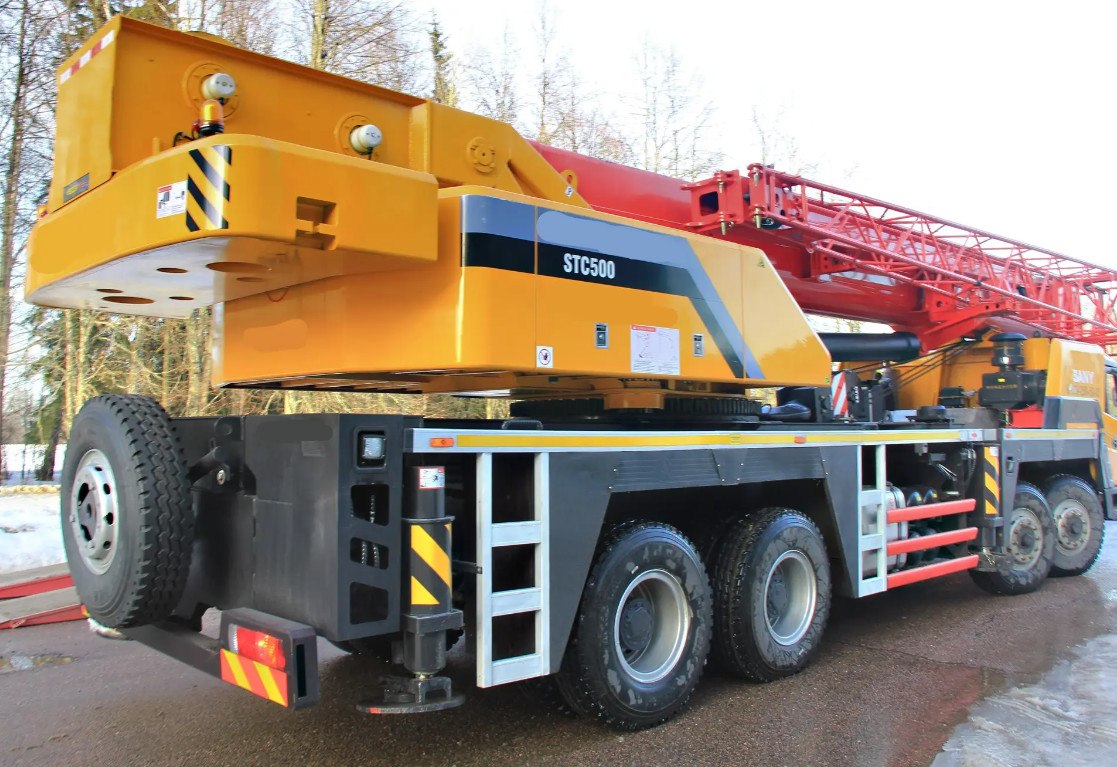 50 Ton 60 Ton 70 Ton Heavy Truck Crane STC500C5-8 STC500 For Sale